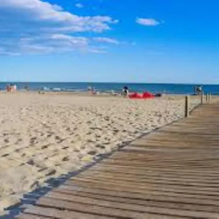 Studio 2 Pers ,Plage A 3 Min, Terrasse ,La Grande Motte Apartment *