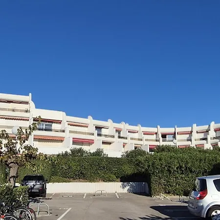 Cosy ,2pers, Cosy Douillet, 3mn * La Grande-Motte