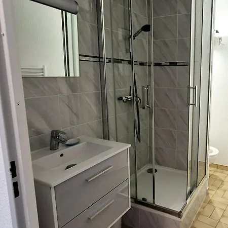 Studio 2 Pers ,Plage A 3 Min, Terrasse ,La Grande Motte